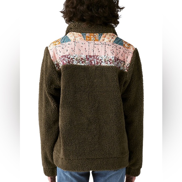 LUCKY BRAND Women’s Long Sleeve Half Zip Quilted Sherpa Pullover in Olive Size S - Picture 3 of 13